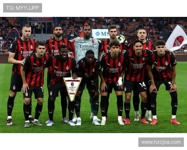 莱奥提前回归米兰积极训练全力争取重返首发阵容